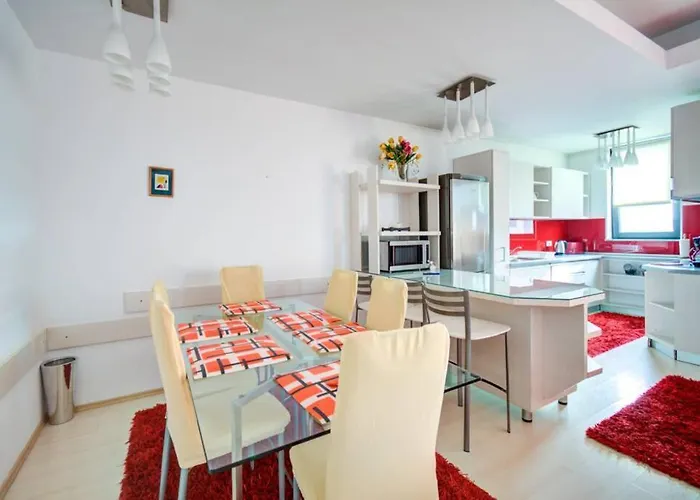 - North Area View Residences - 3 Bedrooms - Herastrau - Baneasa Hotel Bukareszt