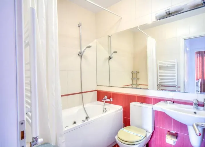 Hotel - North Area View Residences - 3 Bedrooms - Herastrau - Baneasa