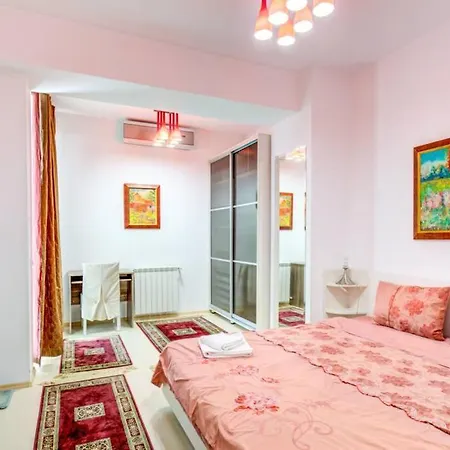 - North Area View Residences - 3 Bedrooms - Herastrau - Baneasa Отель *